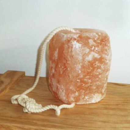 Piedra De Sal Del Himalaya Con Cuerda