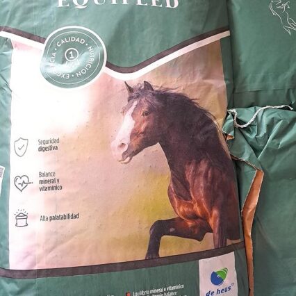 PIENSO PARA CABALLOS EQUIFEED EXCELENCIA CALIDAD Y NUTRICION GRANULADO PARA CABALLO 25KG